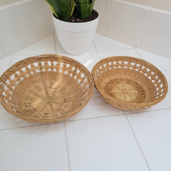 Set of Two Wicker Baskets for Wall Hanging or Display, 8.5" - Picture 1 of 7